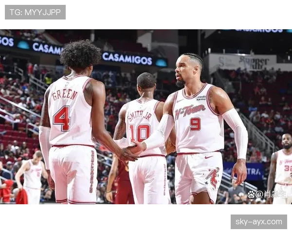 波特火箭青年得分飙升引领球队逆转取胜