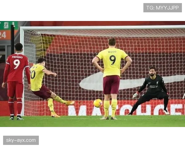 巴西队防守稳固，进攻端状态回暖引关注