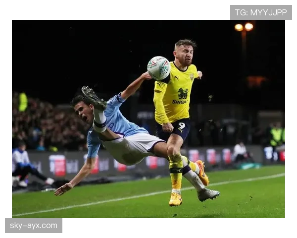 布莱克本新赛季信心十足，球队竞争力显著提升引发关注