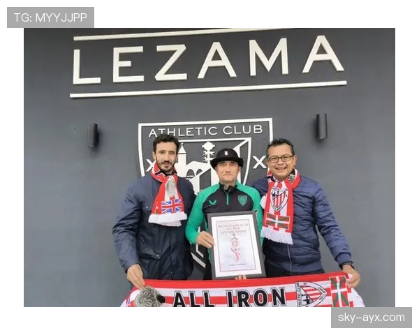 巴尔韦德荣膺乌拉圭年度最佳球员,卓越表现彰显持续提升潜力 巴尔韦德荣膺乌拉圭年度最佳球员,卓越表现彰显持续提升潜力