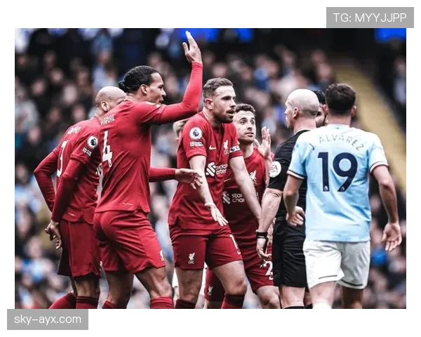 阿尔瓦雷斯与努涅斯:效率与冲击力的双模型对比