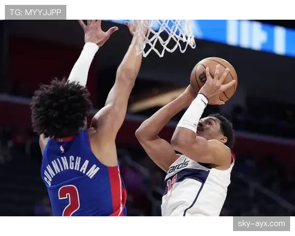 拉简·隆多助攻率提升显著，挡拆组织效率优于库兹马